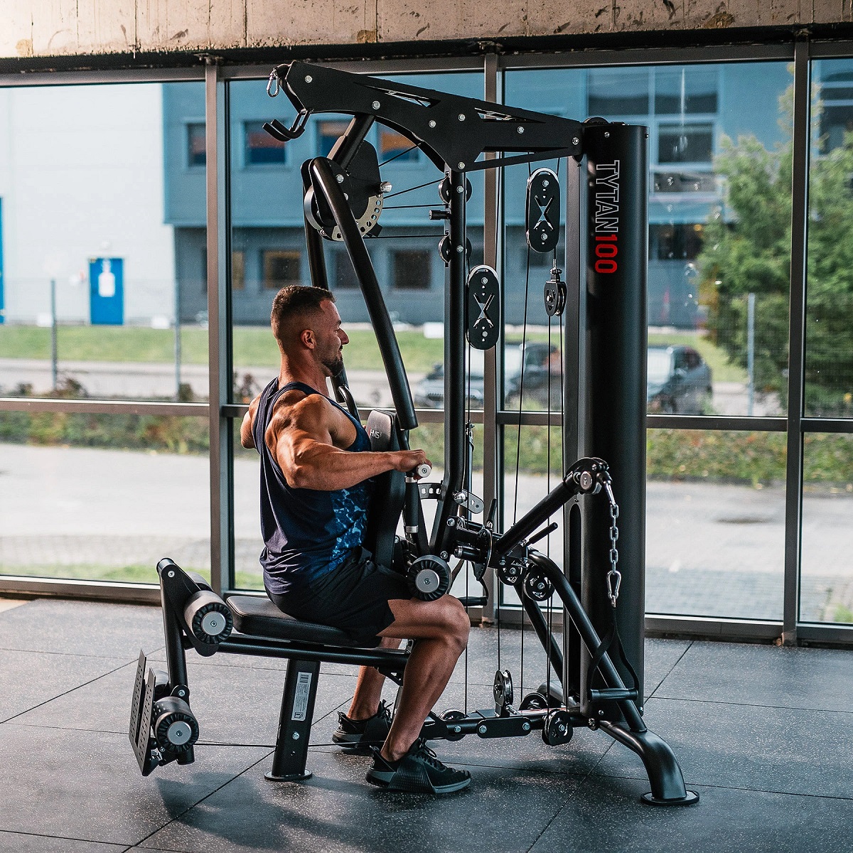 Multi Gym HMS Tytan 100