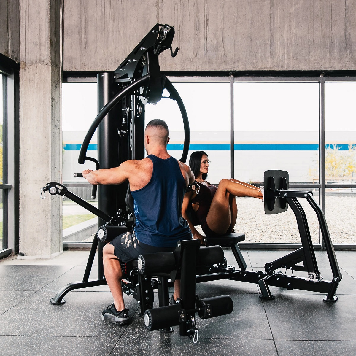 Multi Gym HMS Tytan 101