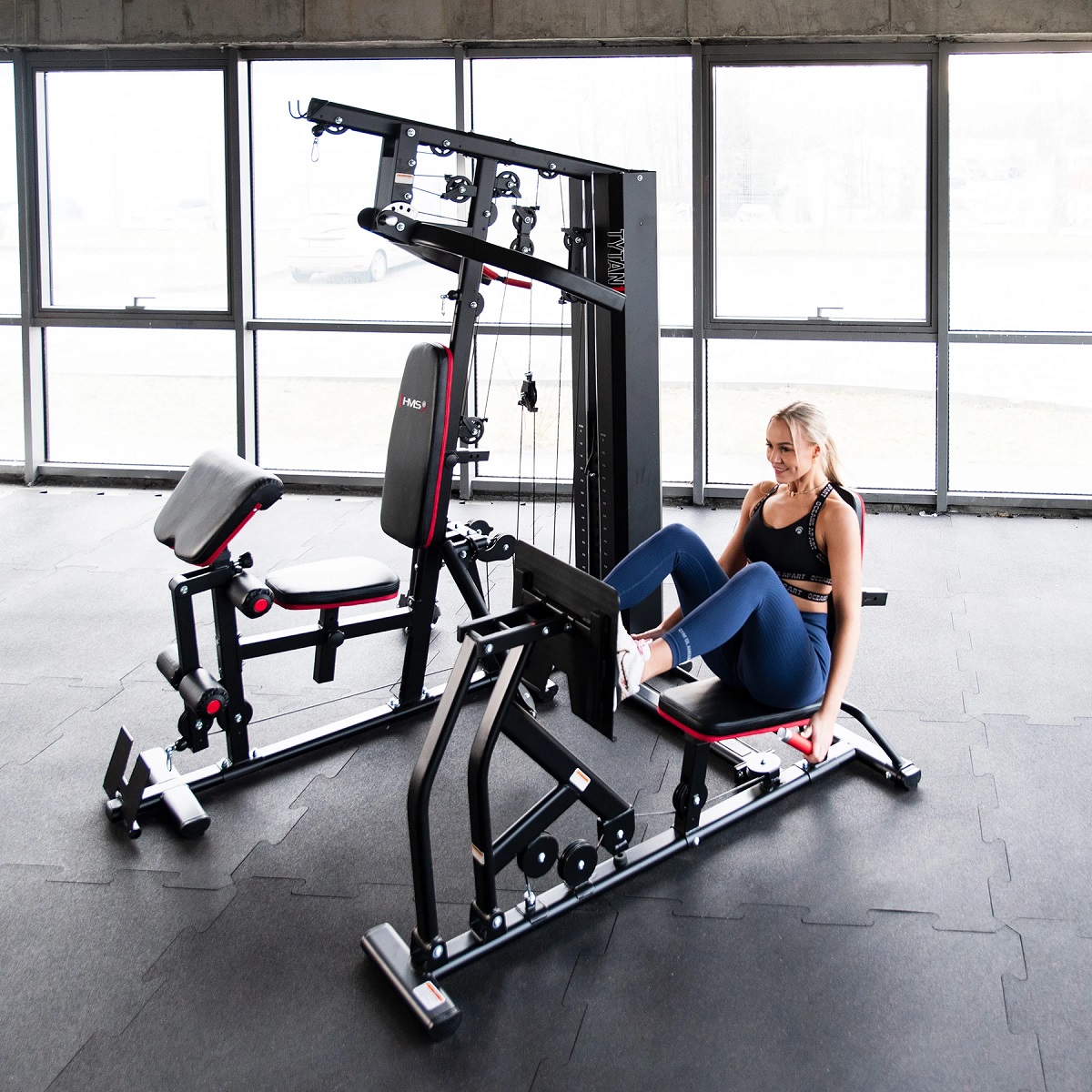 Multi Gym HMS Tytan 17