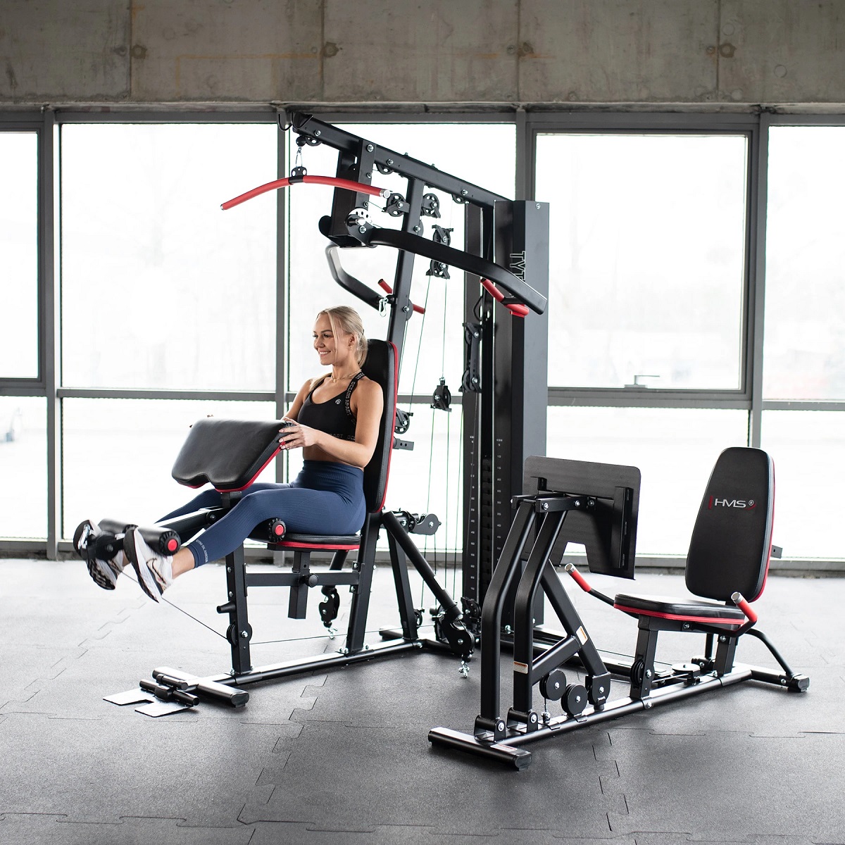 Multi Gym HMS Tytan 17
